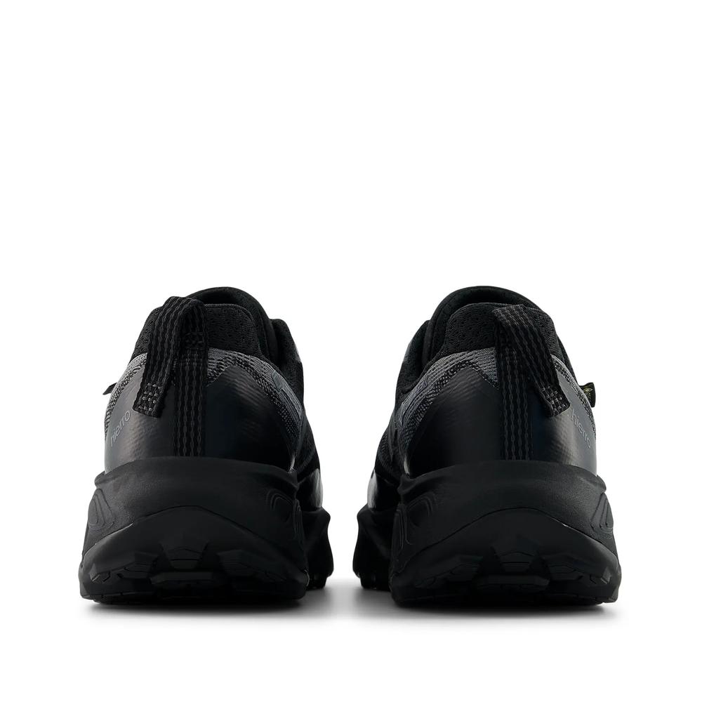 Pánské boty New Balance Fresh Foam X Hierro v9 Gore-Tex MTHIGLB9 - černé
