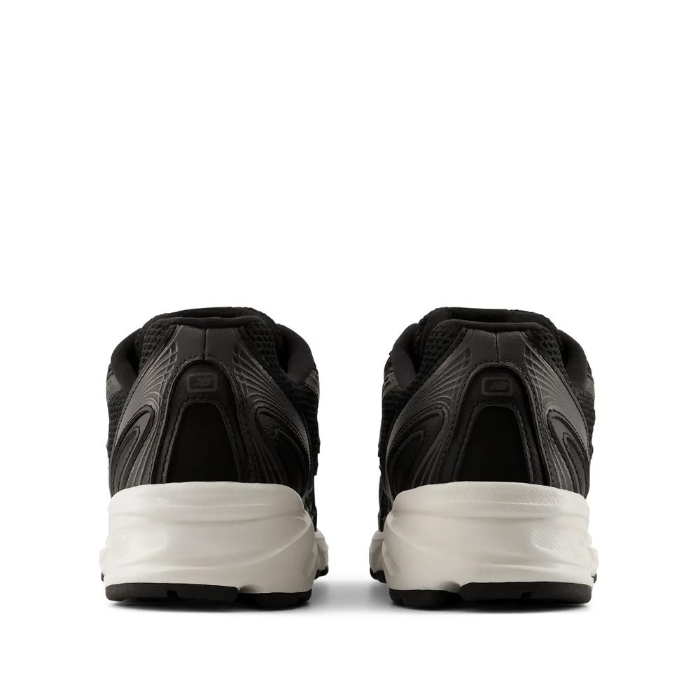 Unisex boty New Balance U7402B2 - černé