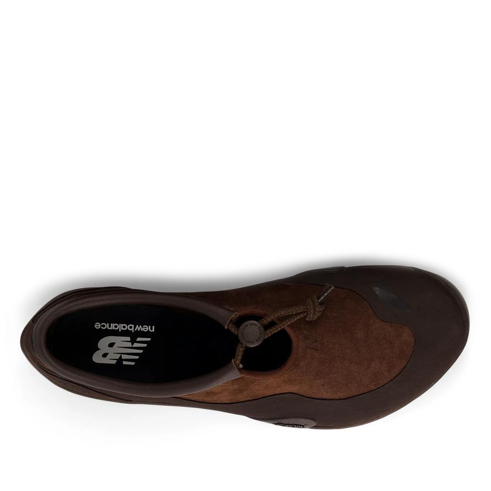 Unisex boty New Balance Minimus MT10T7OV - hnědé