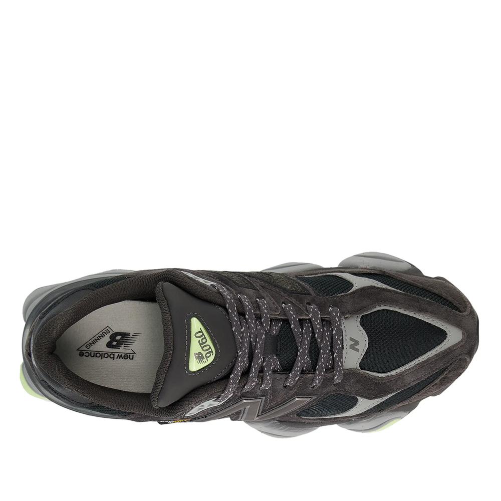 Unisex boty New Balance U90602P8  - hnědé