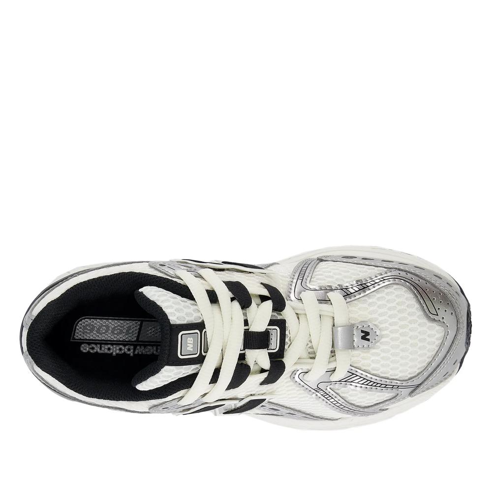 Dětské boty New Balance PC1906ER - stříbně