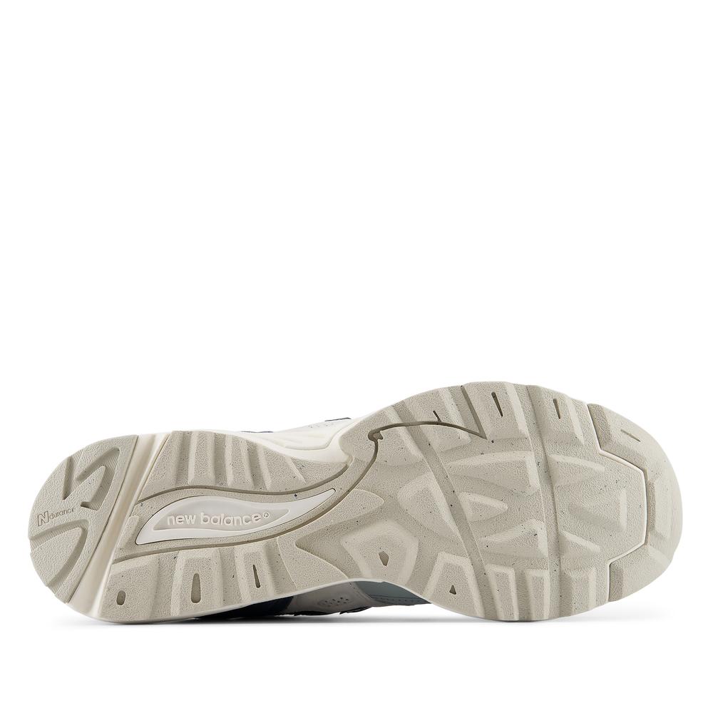 Unisex boty New Balance U880R69L - šedivé
