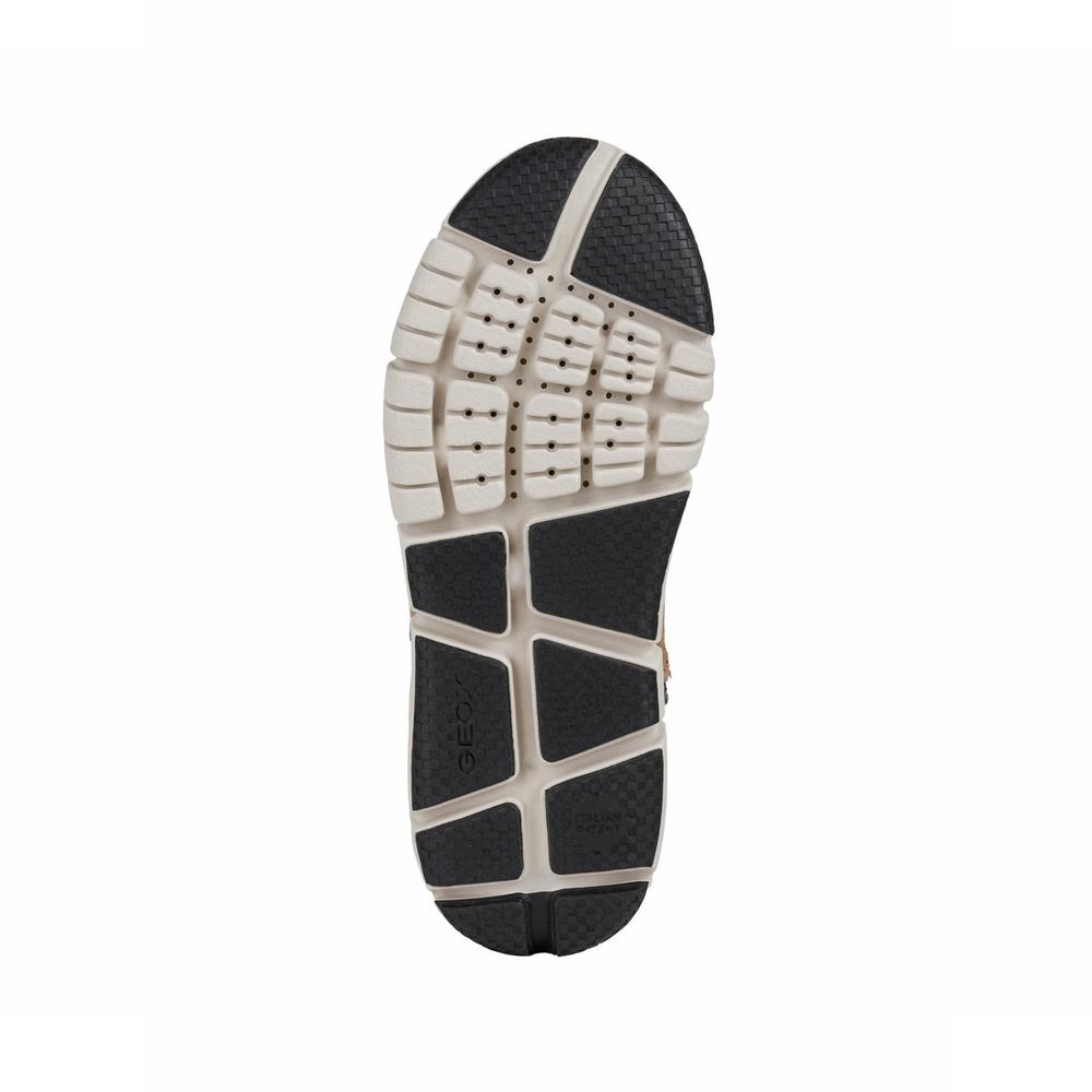 Boty Geox Flexyper ABX Girl J16APA022FUC6175 - hnědé