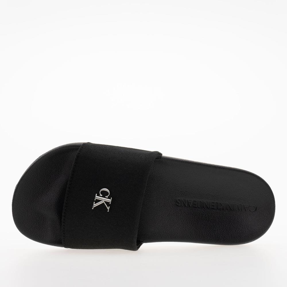 Žabky Calvin Klein Slide Monogram Hardware YW0YW01713-0GJ - černé