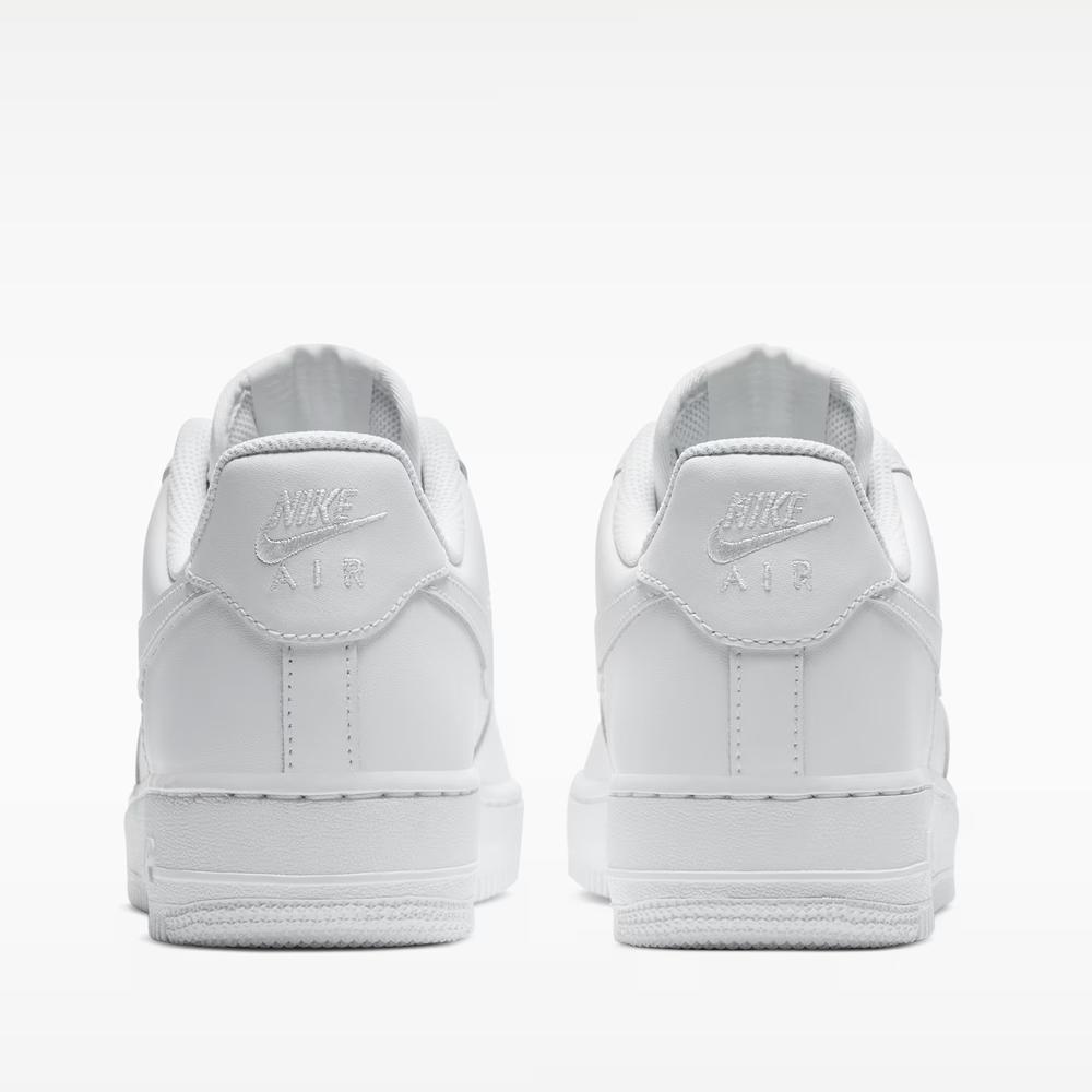 Dámské boty Nike Air Force 1 '07 DD8959-100 - bílé