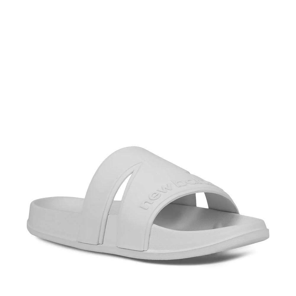 Žabky New Balance SUF20SQ1 - bílé