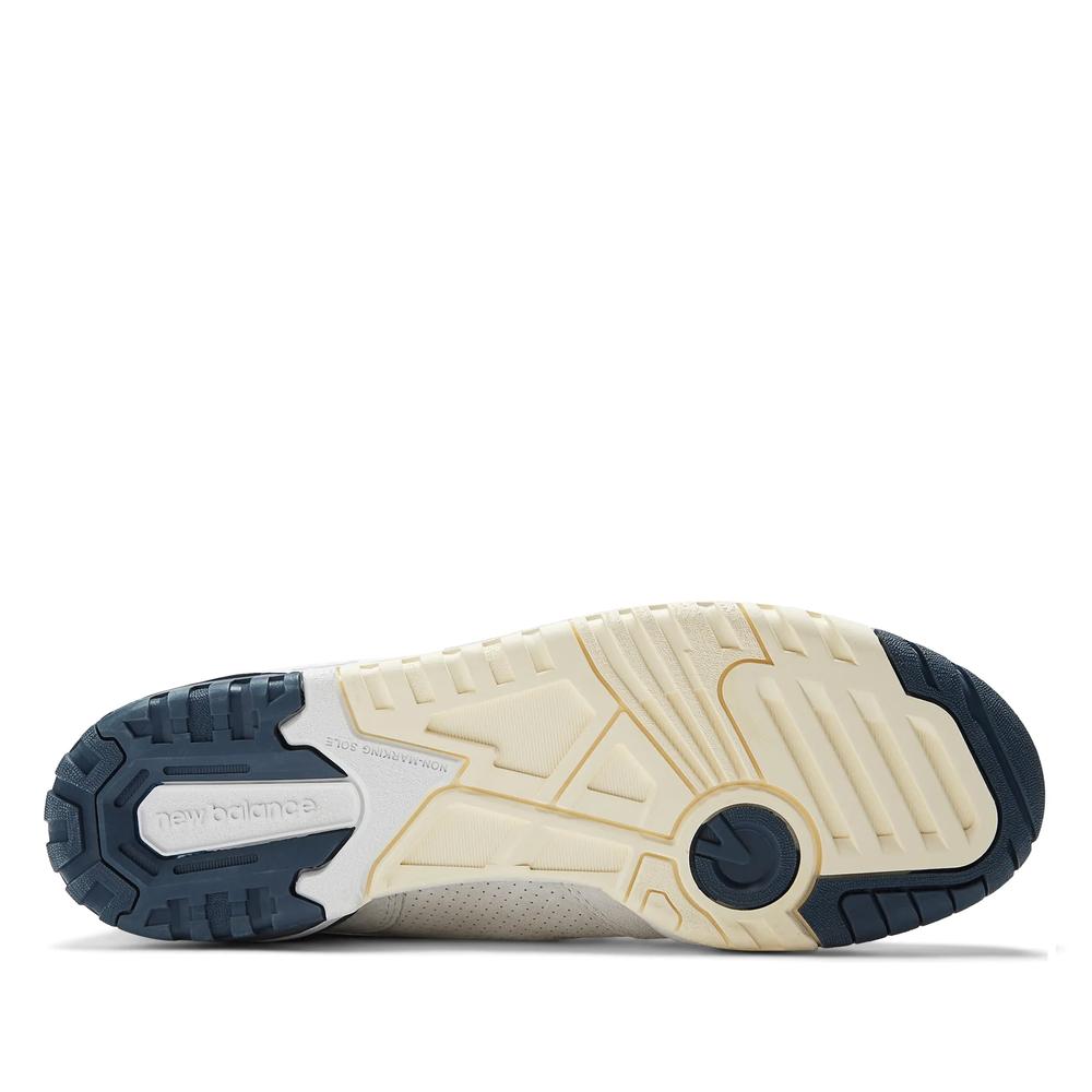 Unisex boty New Balance BB650RVN – bílé