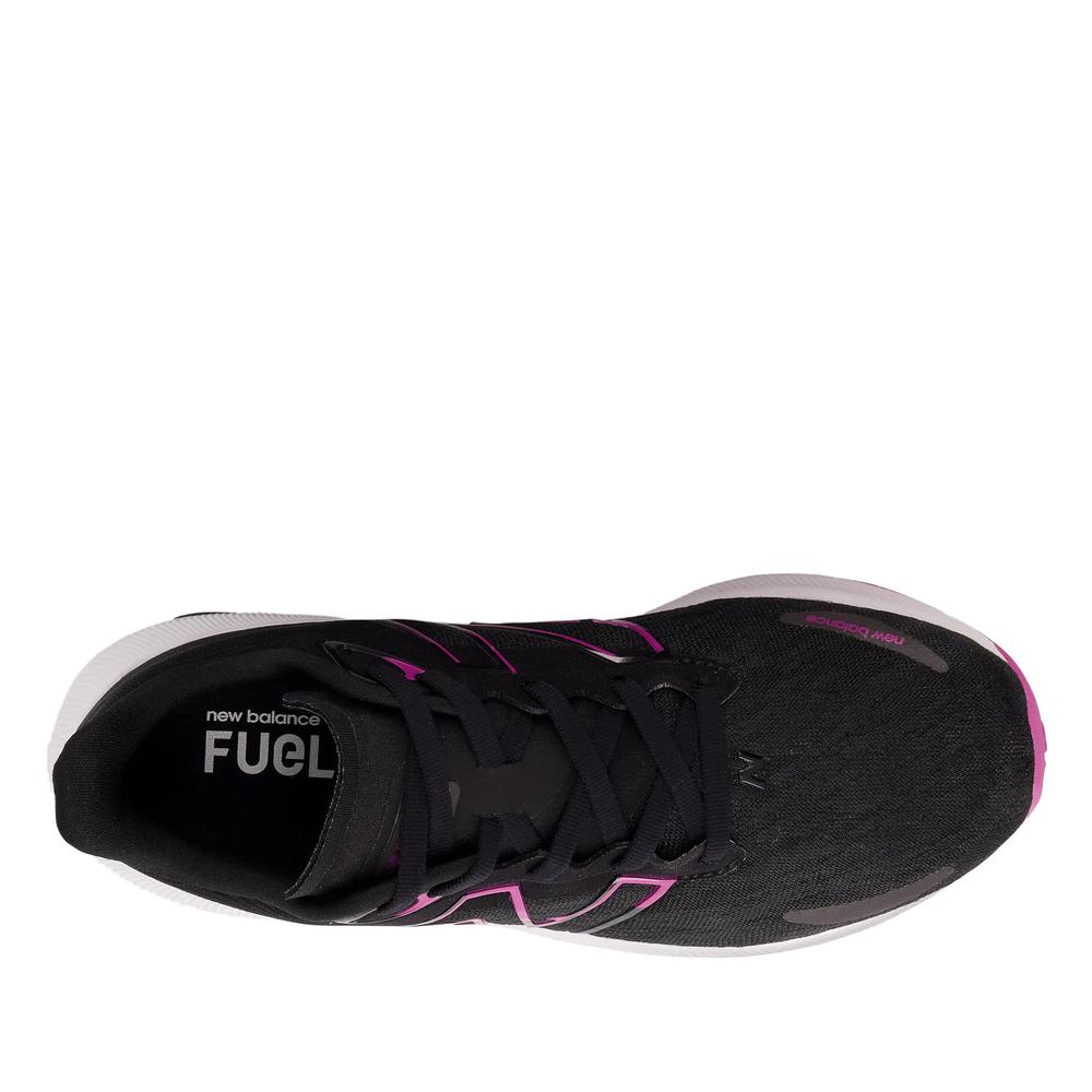 Dámské boty New Balance FuelCell Propel v3 WFCPRCD3 – černé