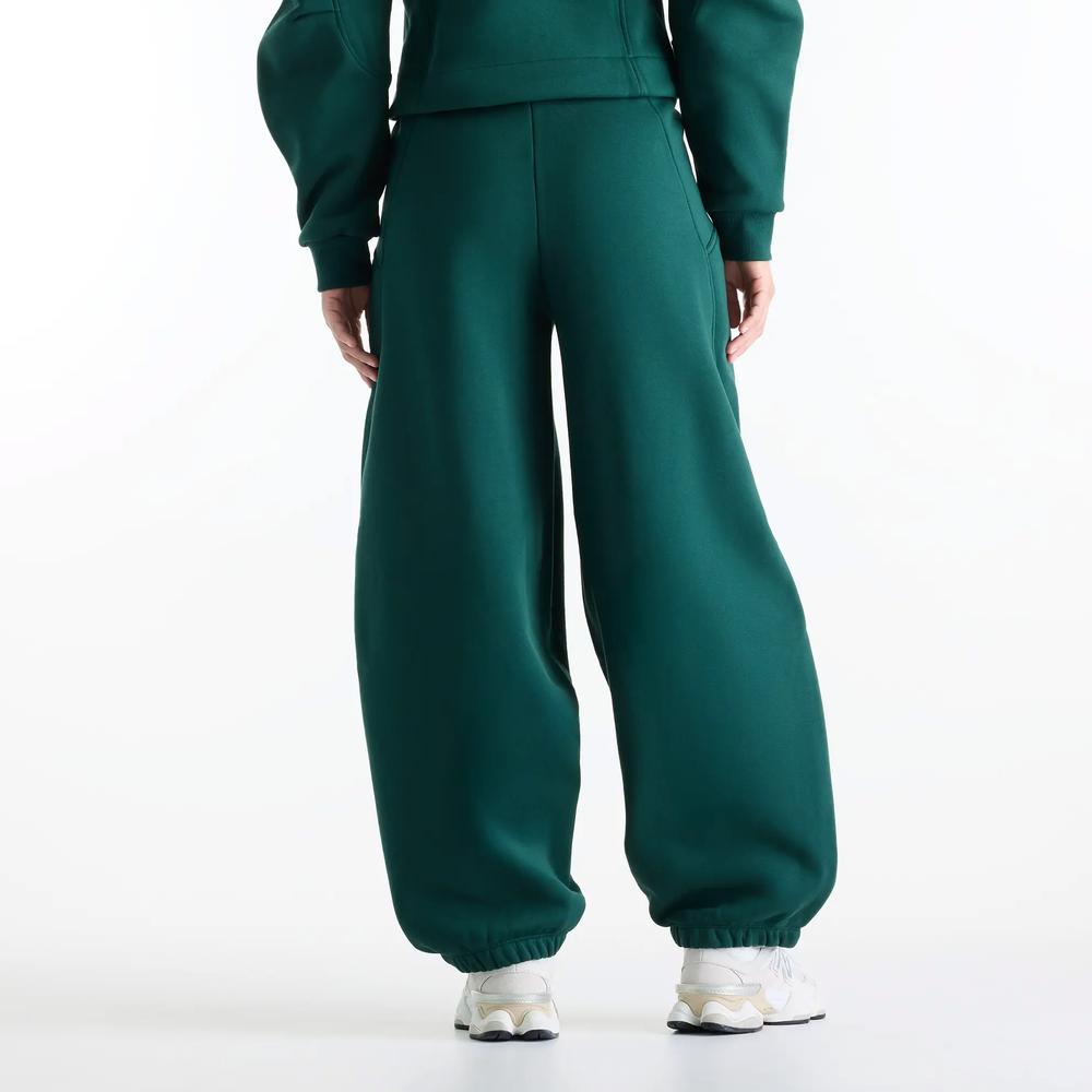Dámská kalhoty New Balance Athletics WB62L0NLNOG - zelené