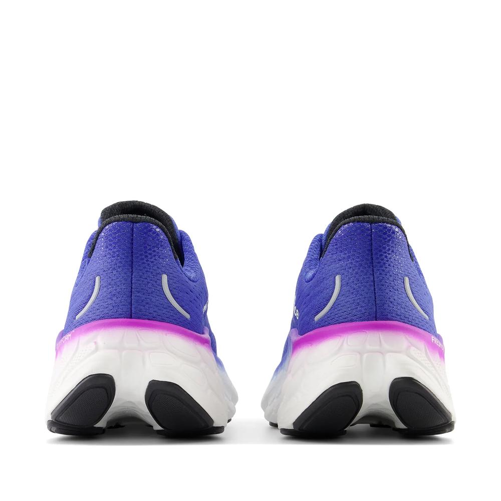 Pánské boty New Balance Fresh Foam More v4 WMORCT4 - fialové