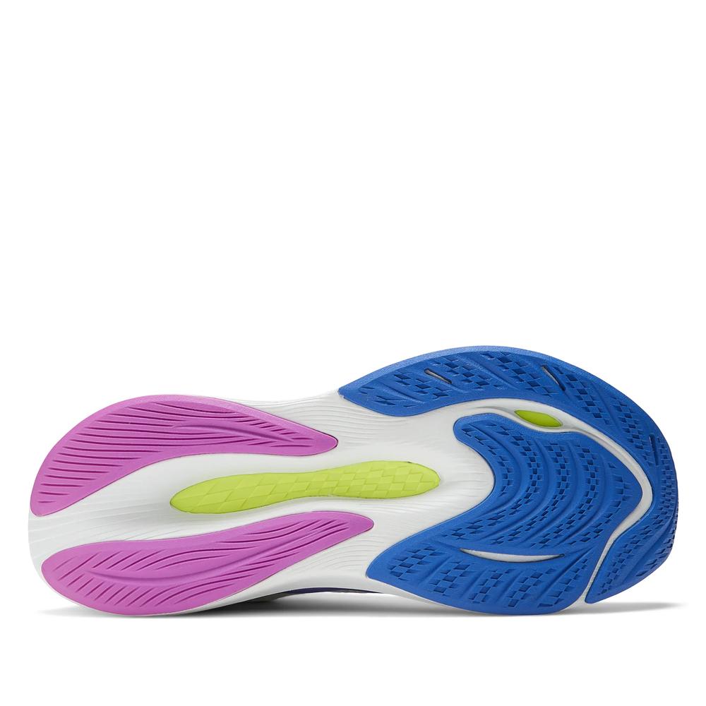 Dámské boty New Balance FuelCell Propel v4 WFCPRCW4 – bílé