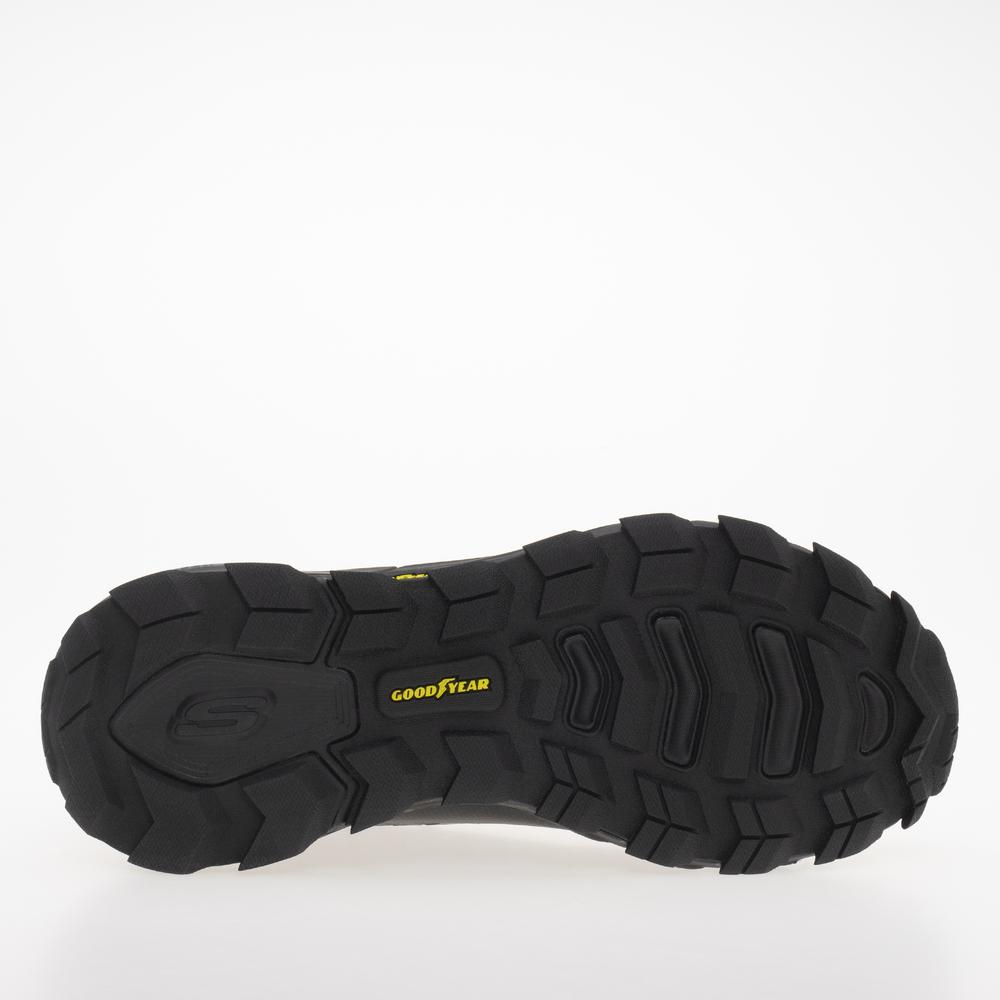Boty pánské Skechers Max Protect Fast Track 237304BBK - černé