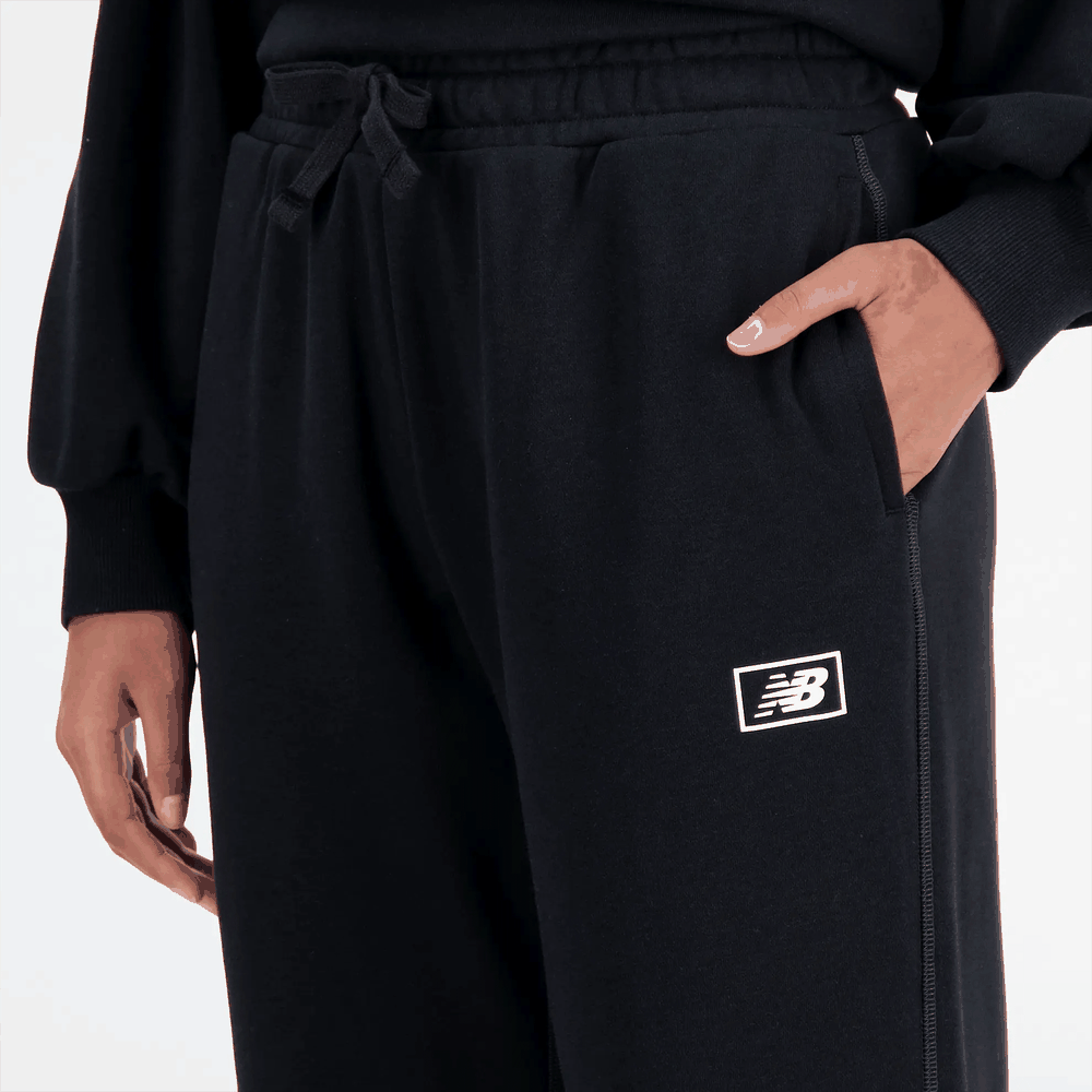Kalhoty New Balance WP33508BK – černé