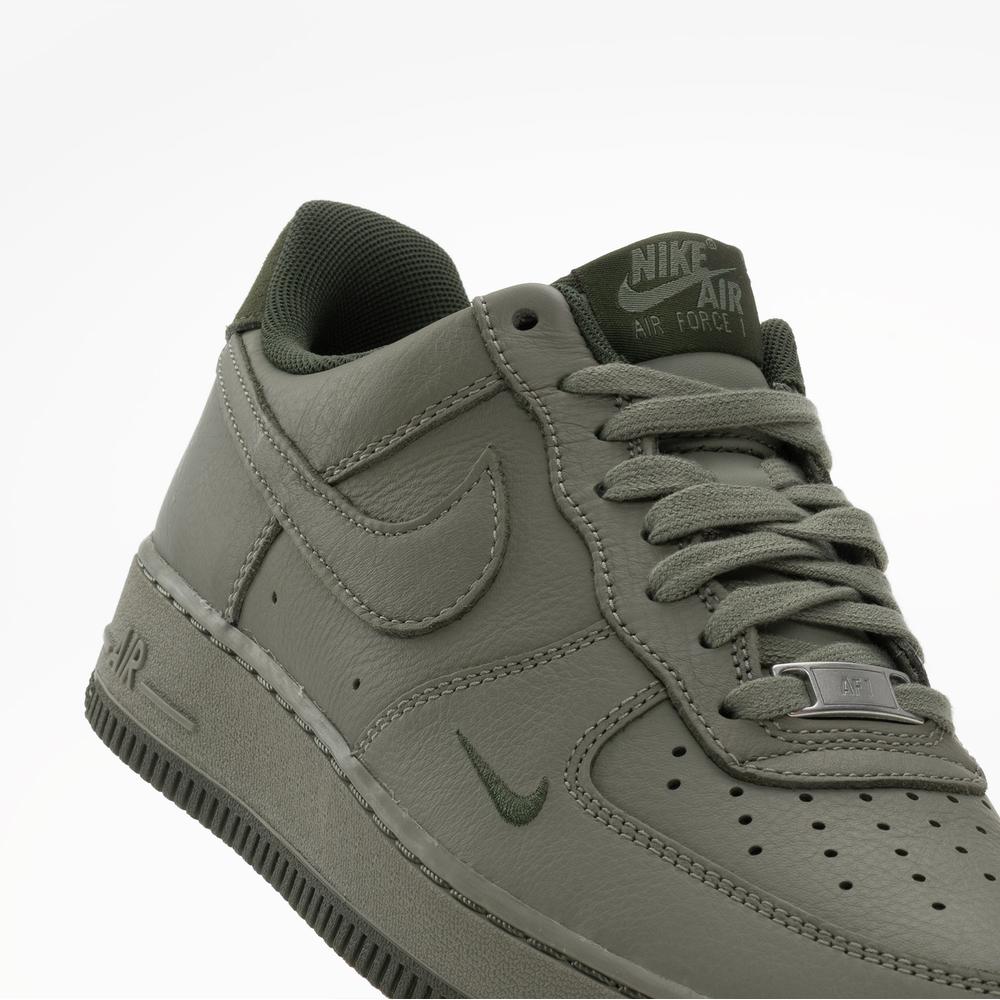 Boty pánské Nike Air Force 1 '07 LV8 HM9483-300 - zelené
