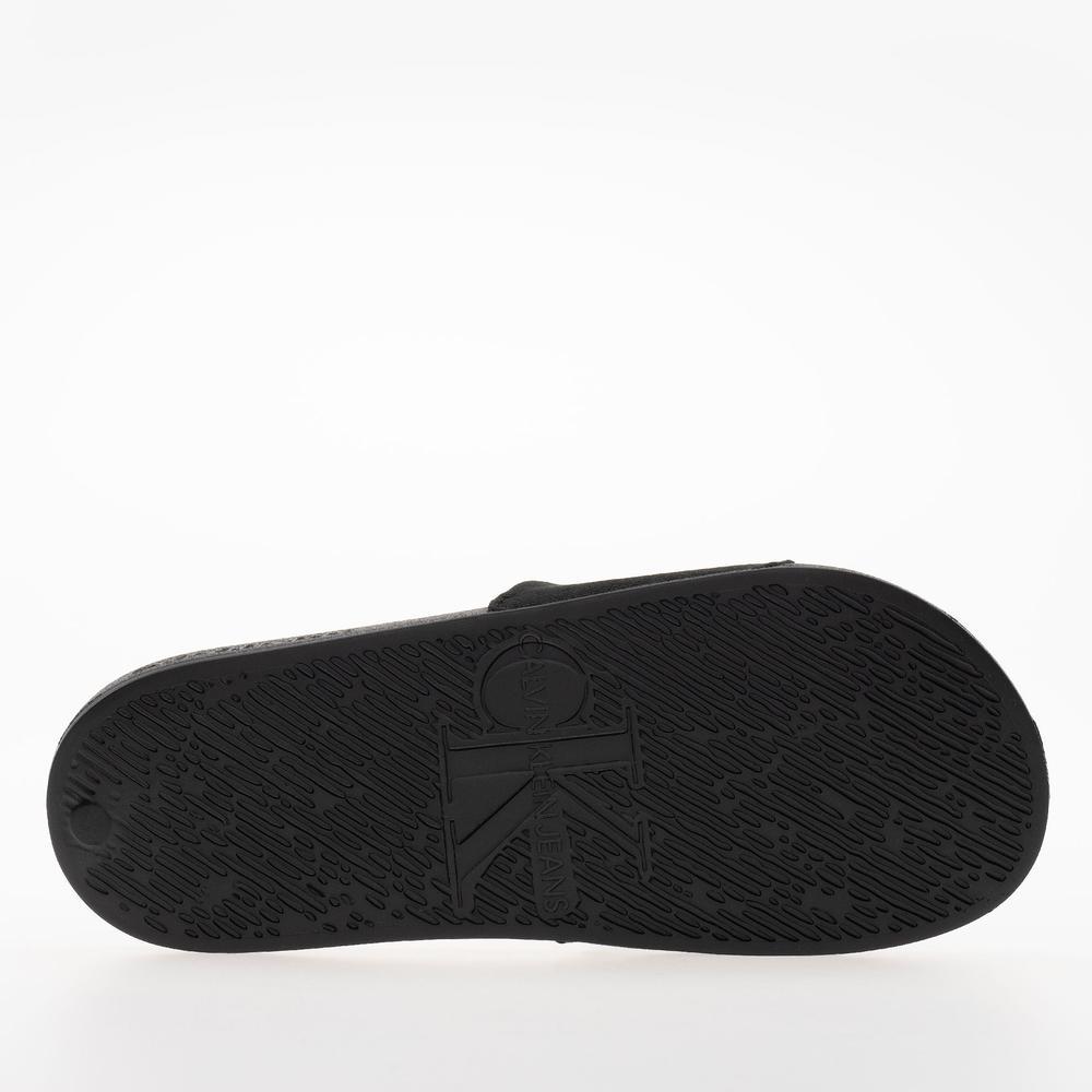 Žabky Calvin Klein Slide Monogram Hardware YW0YW01713-0GJ - černé
