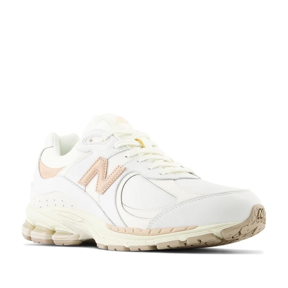 Unisex boty New Balance M2002RVF – bílé