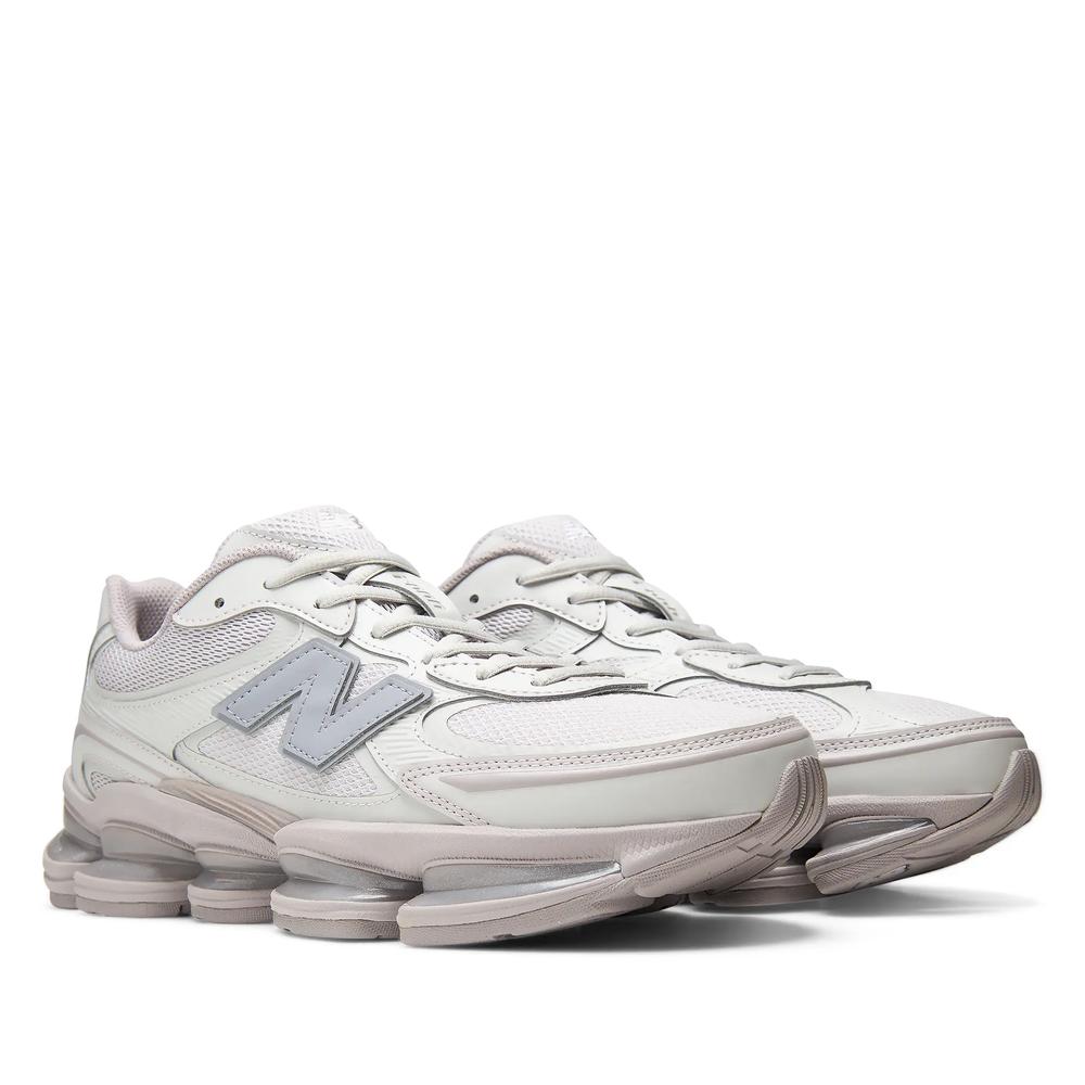 Unisex boty New Balance U20001D3 - bílé