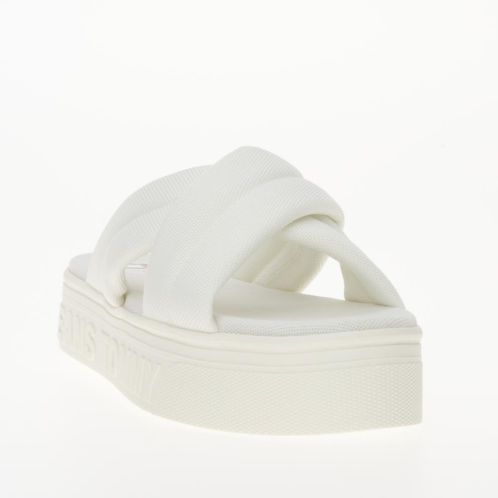 Žabky Tommy Jeans Lettering Flatform EN0EN02465-YBL - bílé