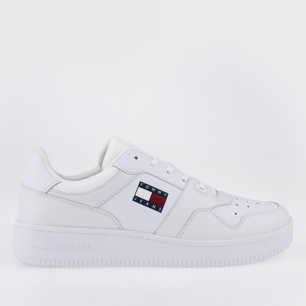 Boty Tommy Jeans Retro Basket EM0EM00955-YBR - bílé