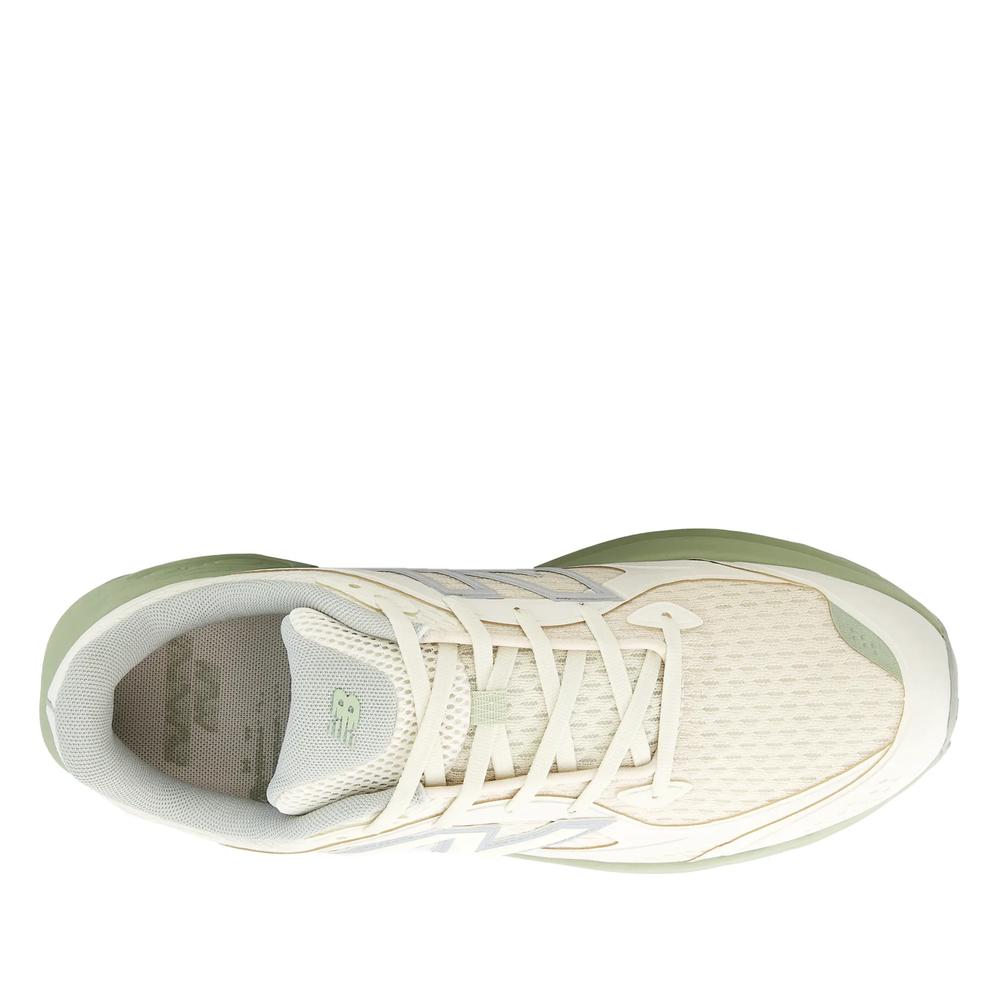 Boty New Balance UTRNWA - béžové