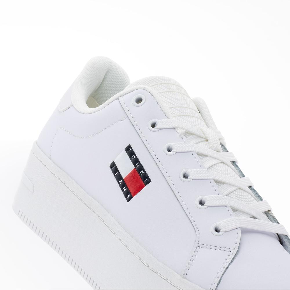 Boty Tommy Hilfiger TJW Flatform Ess EN0EN02518-YBS - bílé