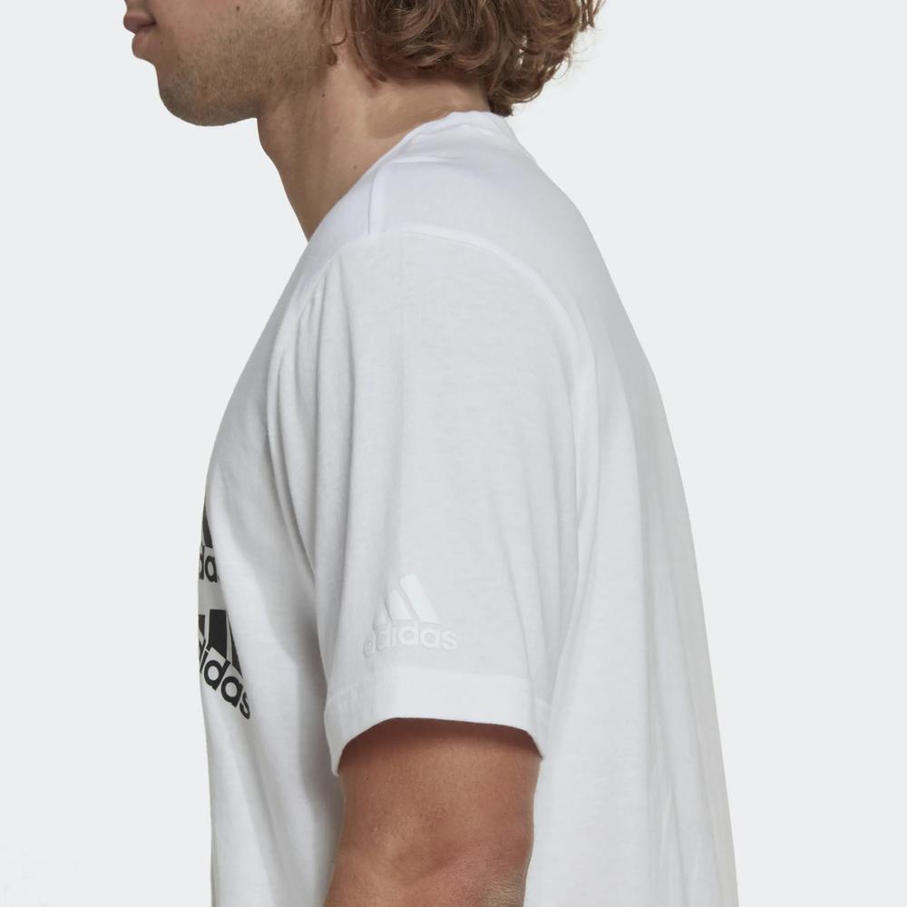 Tričko adidas Essentials BrandLove HL9386 - bílé