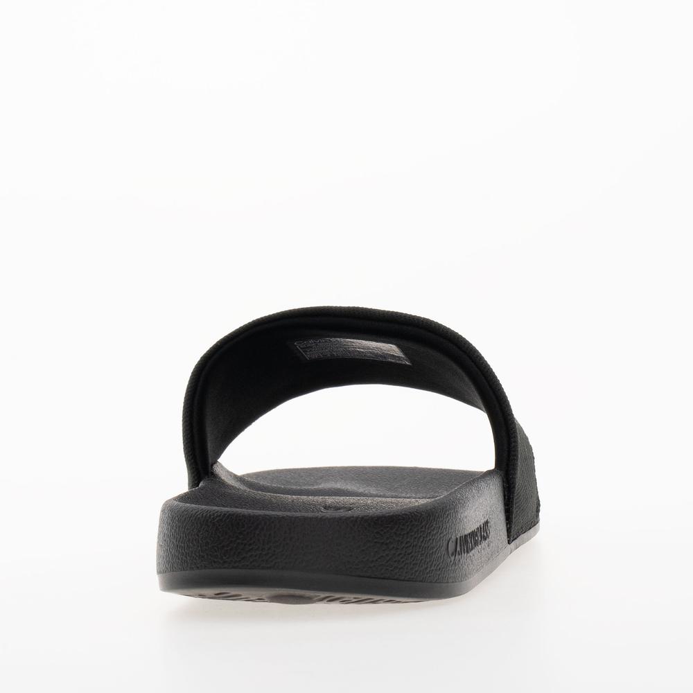 Žabky Calvin Klein Slide Monogram Hardware YW0YW01713-0GJ - černé