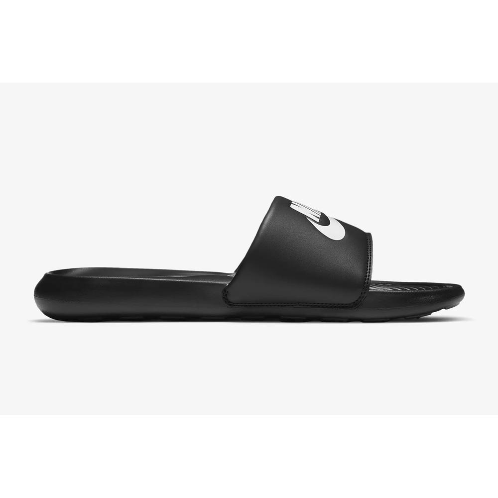Žabky Nike Victori One CN9675-002 - černé